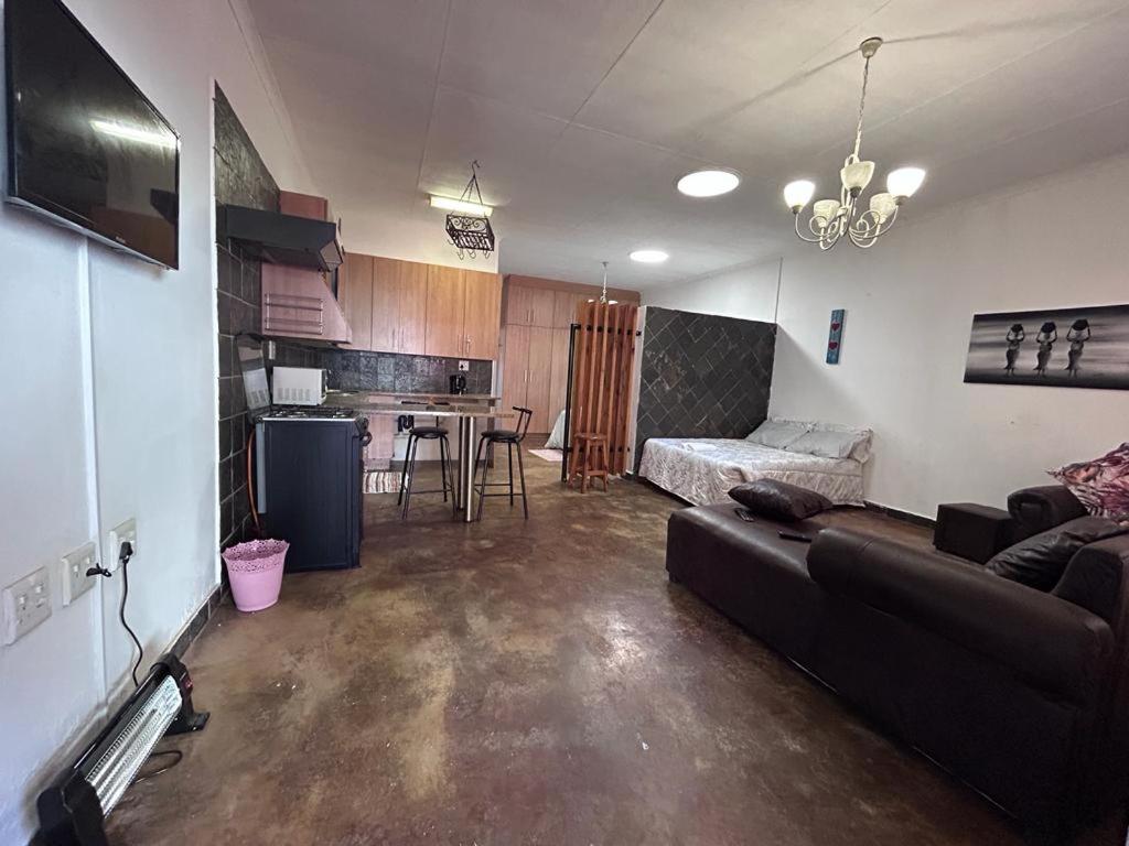 Blue Lantern Bed And Breakfast ケンプトンパーク エクステリア 写真
