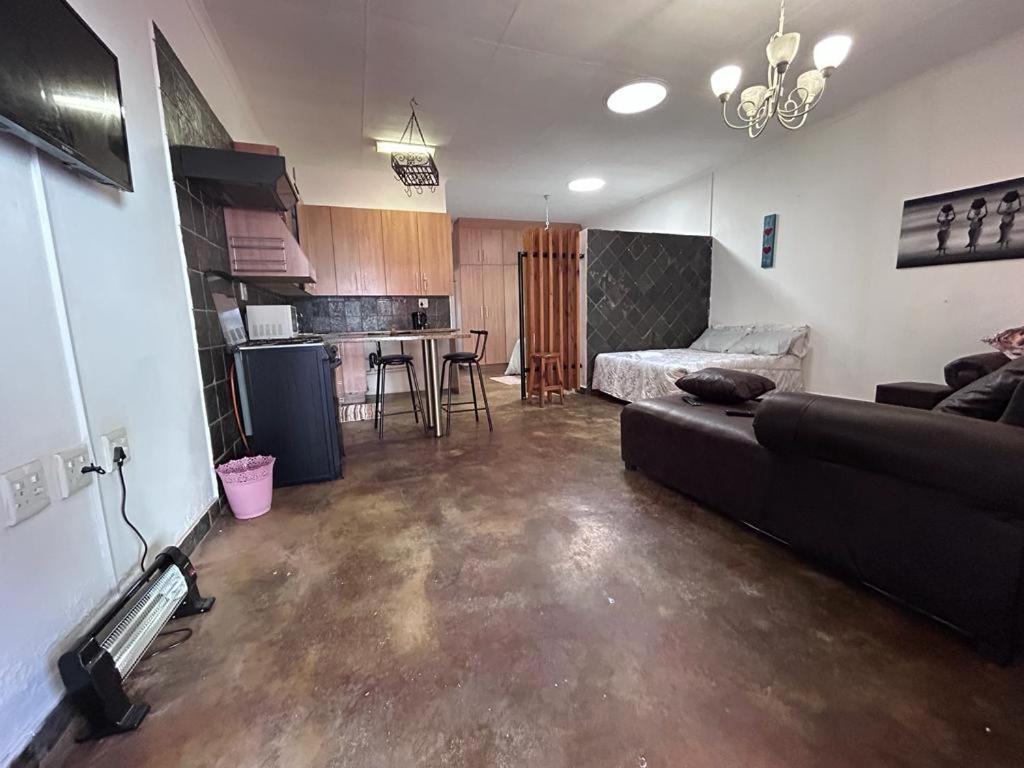 Blue Lantern Bed And Breakfast ケンプトンパーク 部屋 写真